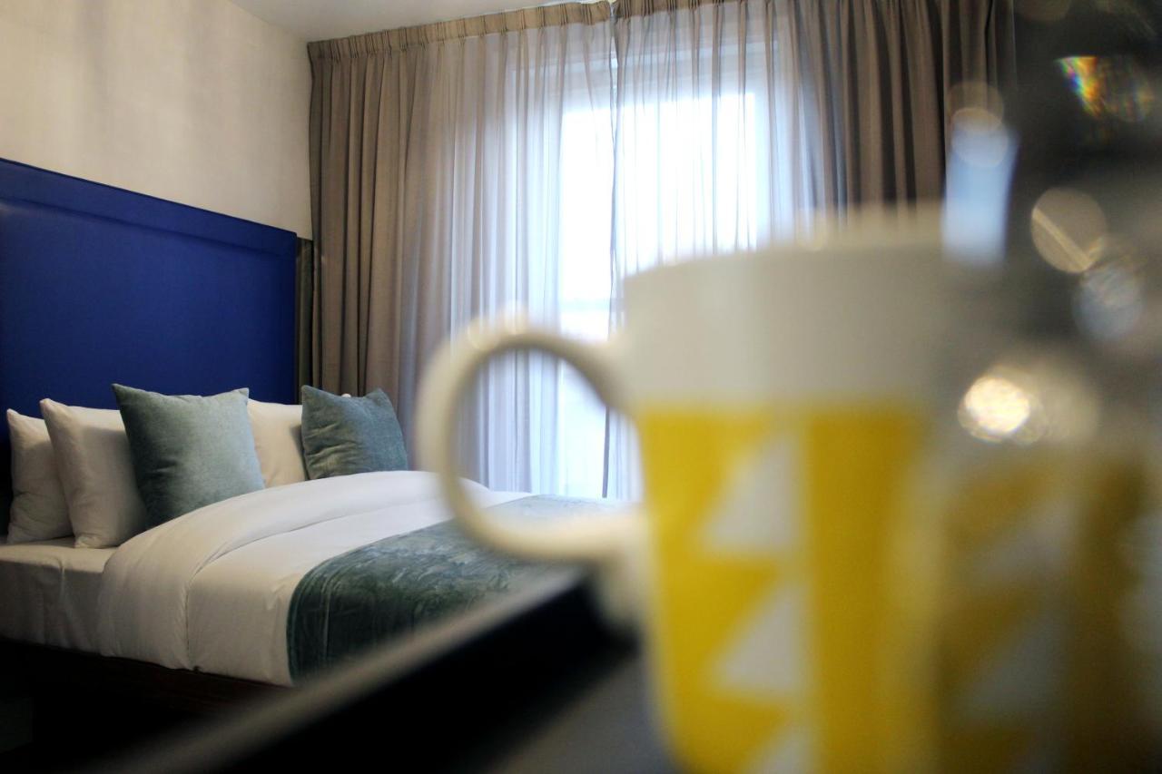 Cg Kensington Hotel London Room photo